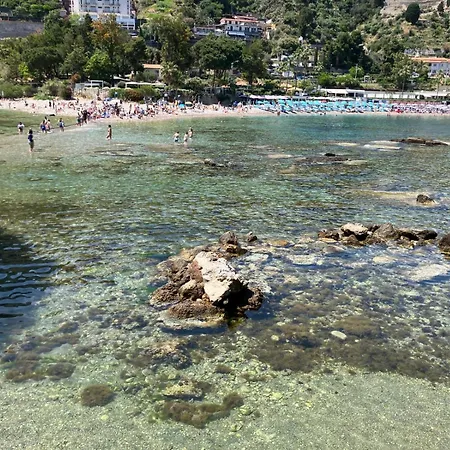 Taormina Roby 公寓 贾迪尼-纳克索斯