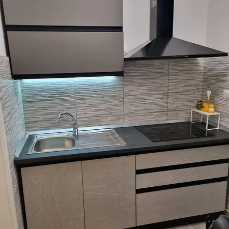 Taormina Roby Джардіні-Наксос