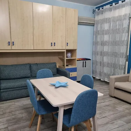 Taormina Roby * Джардіні-Наксос